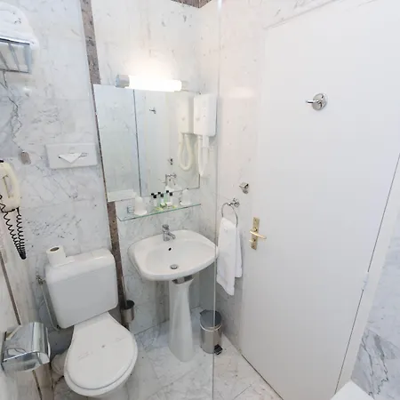 Princesse Caroline 3* Parigi