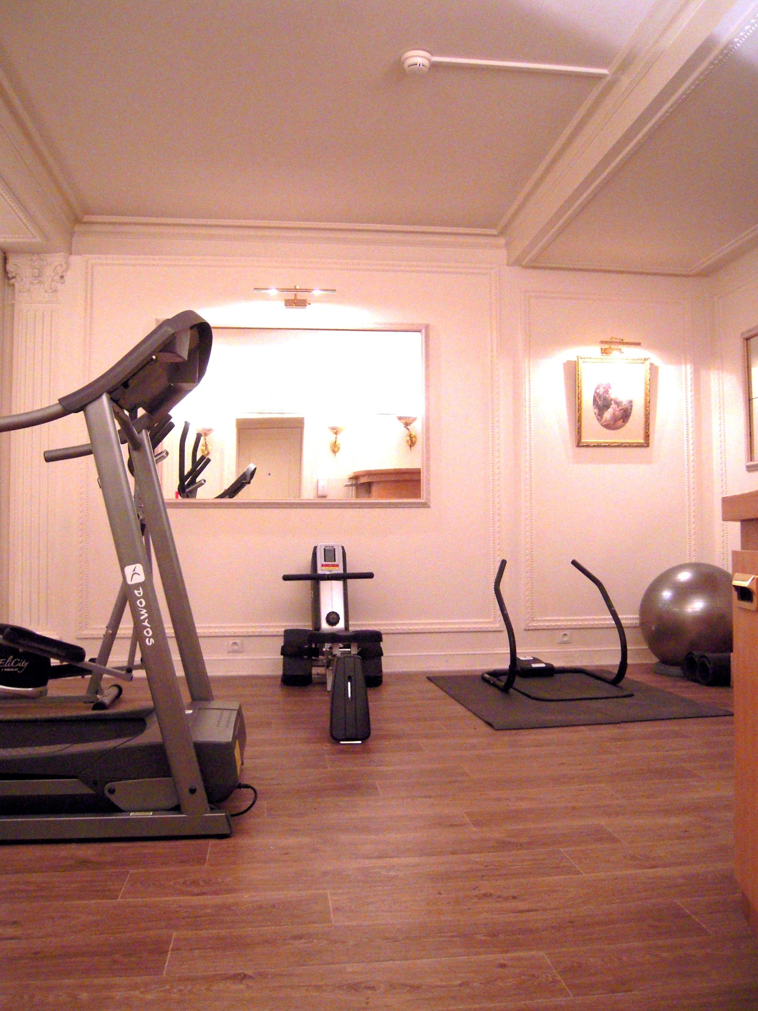 Princesse Caroline Hotel Paris